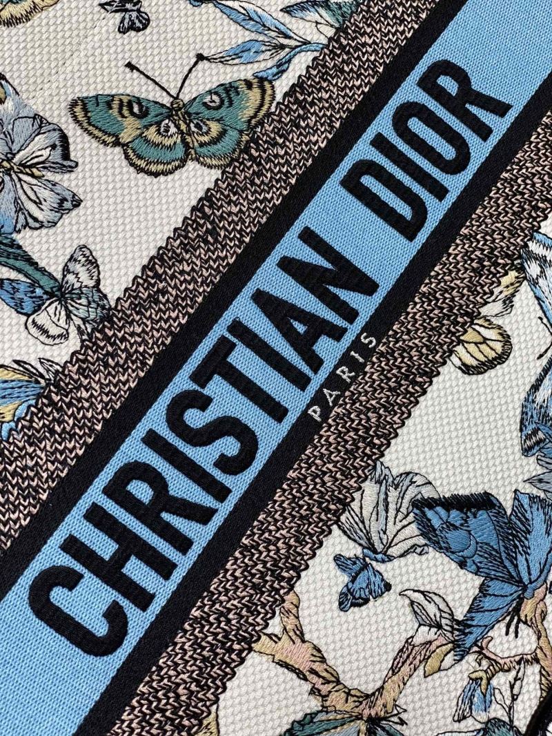 Christian Dior Shopping Bags